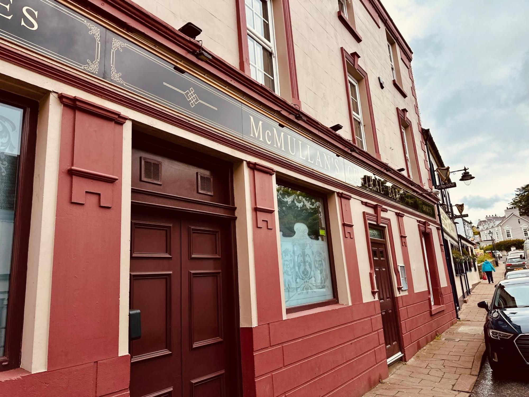 Central Bar Guesthouse Cushendall Exteriér fotografie