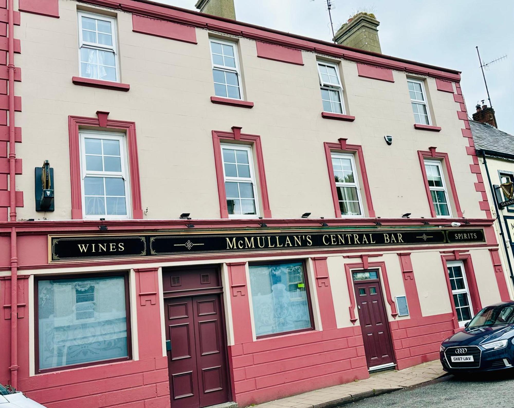 Central Bar Guesthouse Cushendall Exteriér fotografie
